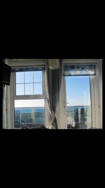 The Bay View Inn Bude Extérieur photo